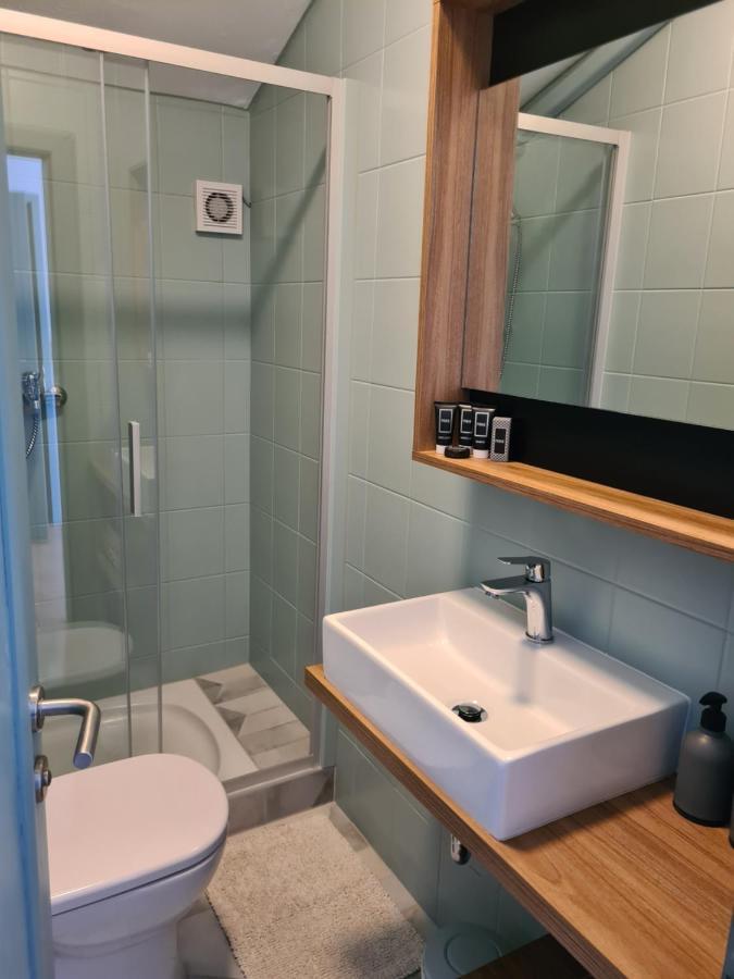 Apartment & Rooms Roza Перой Стая снимка