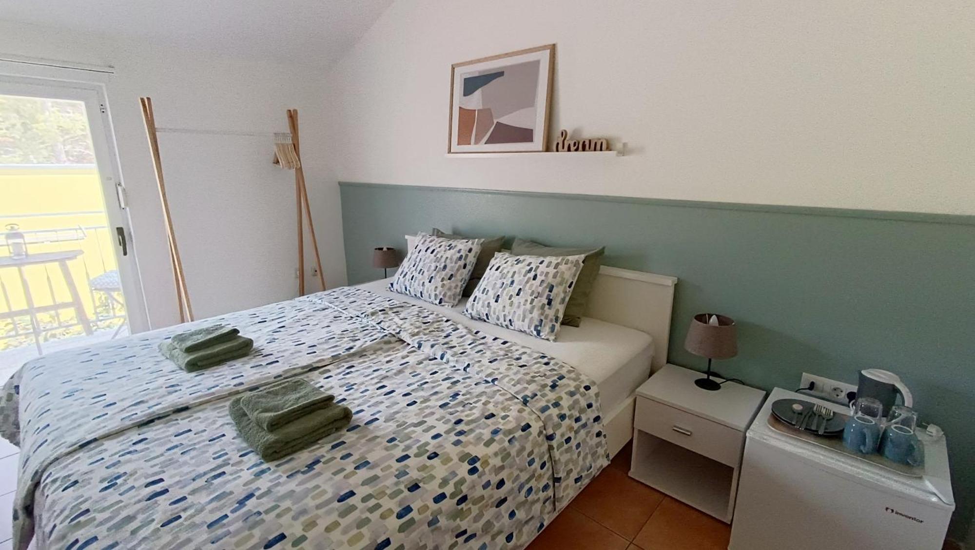 Apartment & Rooms Roza Перой Екстериор снимка
