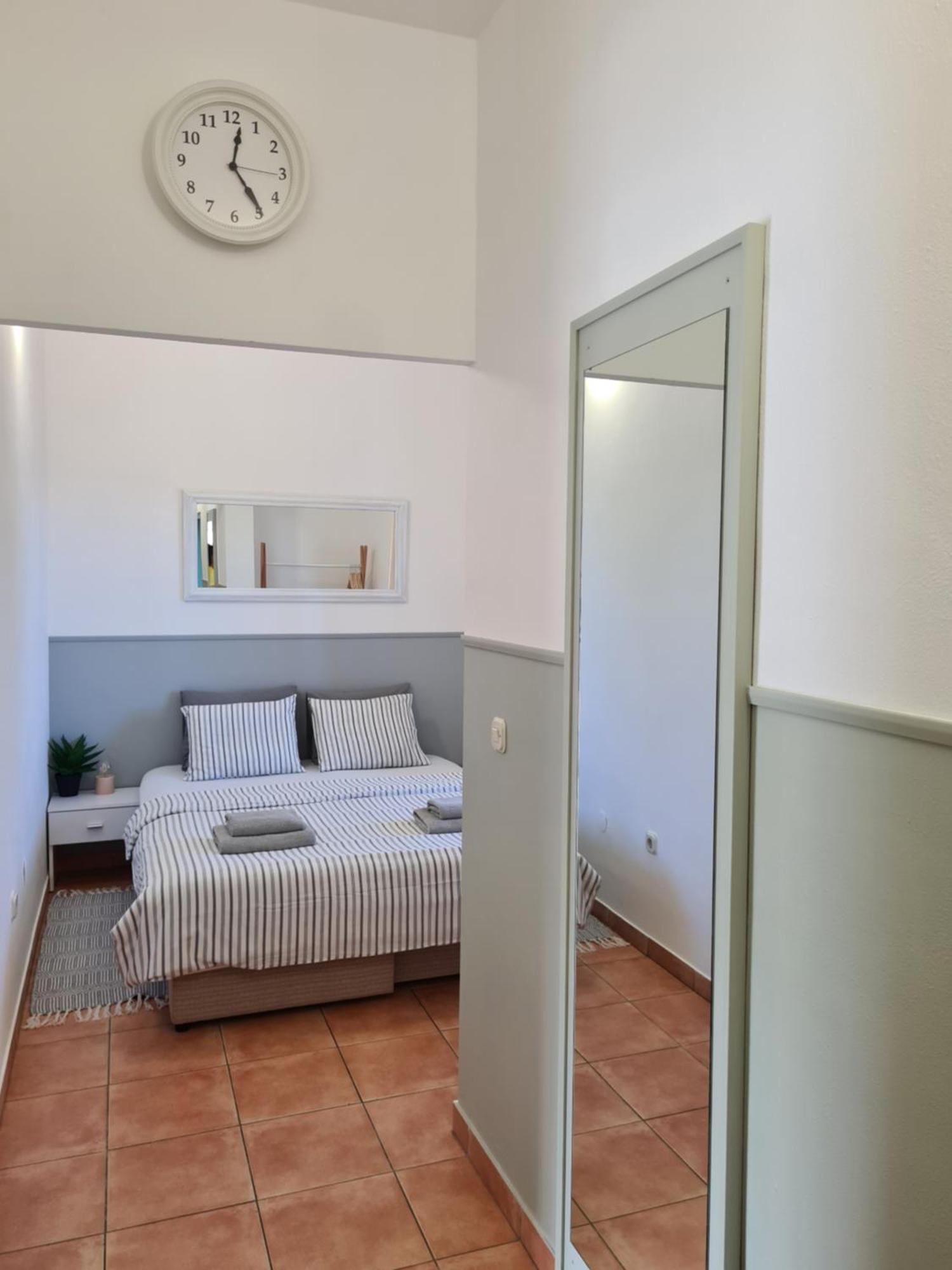 Apartment & Rooms Roza Перой Стая снимка